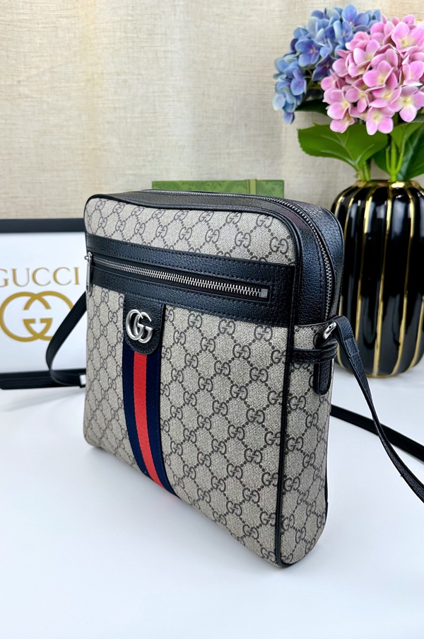 激安グッチバッグコピー側面デザイン